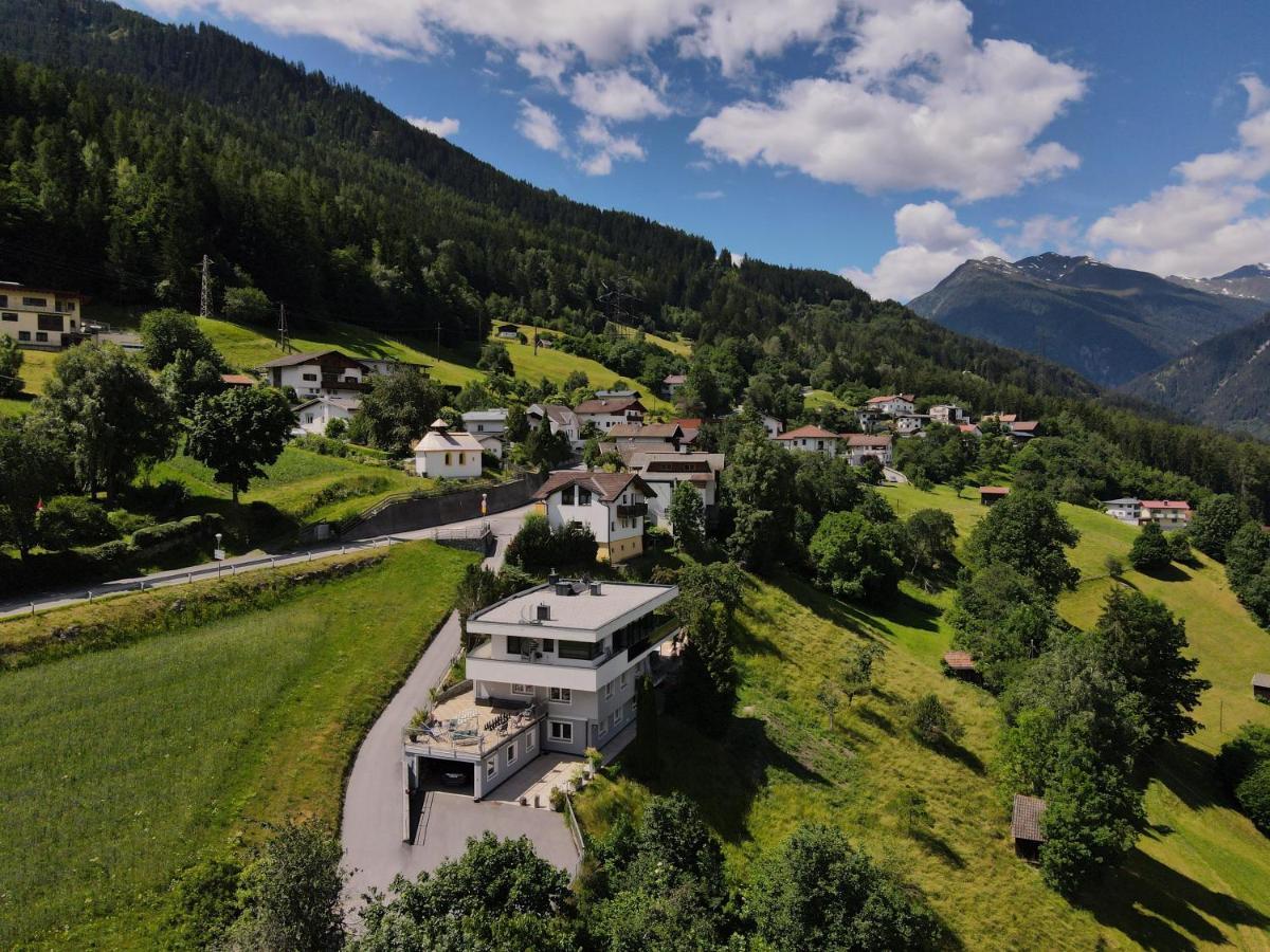 Ferienhaus Freizeit Villa Landeck Kültér fotó